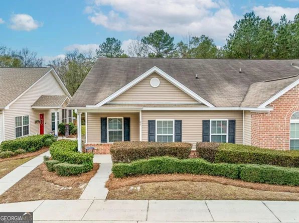 65 Falkland Ave, Savannah, GA 31407