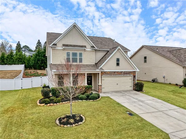 108 Bluebell Ln, Easley, SC 29642
