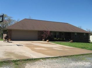 105 Buffalo Creek Ln, Cove, AR 71937