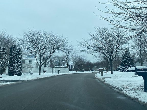 4th image of 453 Deer Crossing Ct