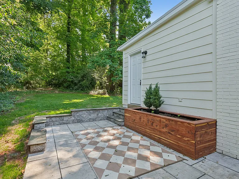 4065 Hiddenbrook Dr — Photo 17