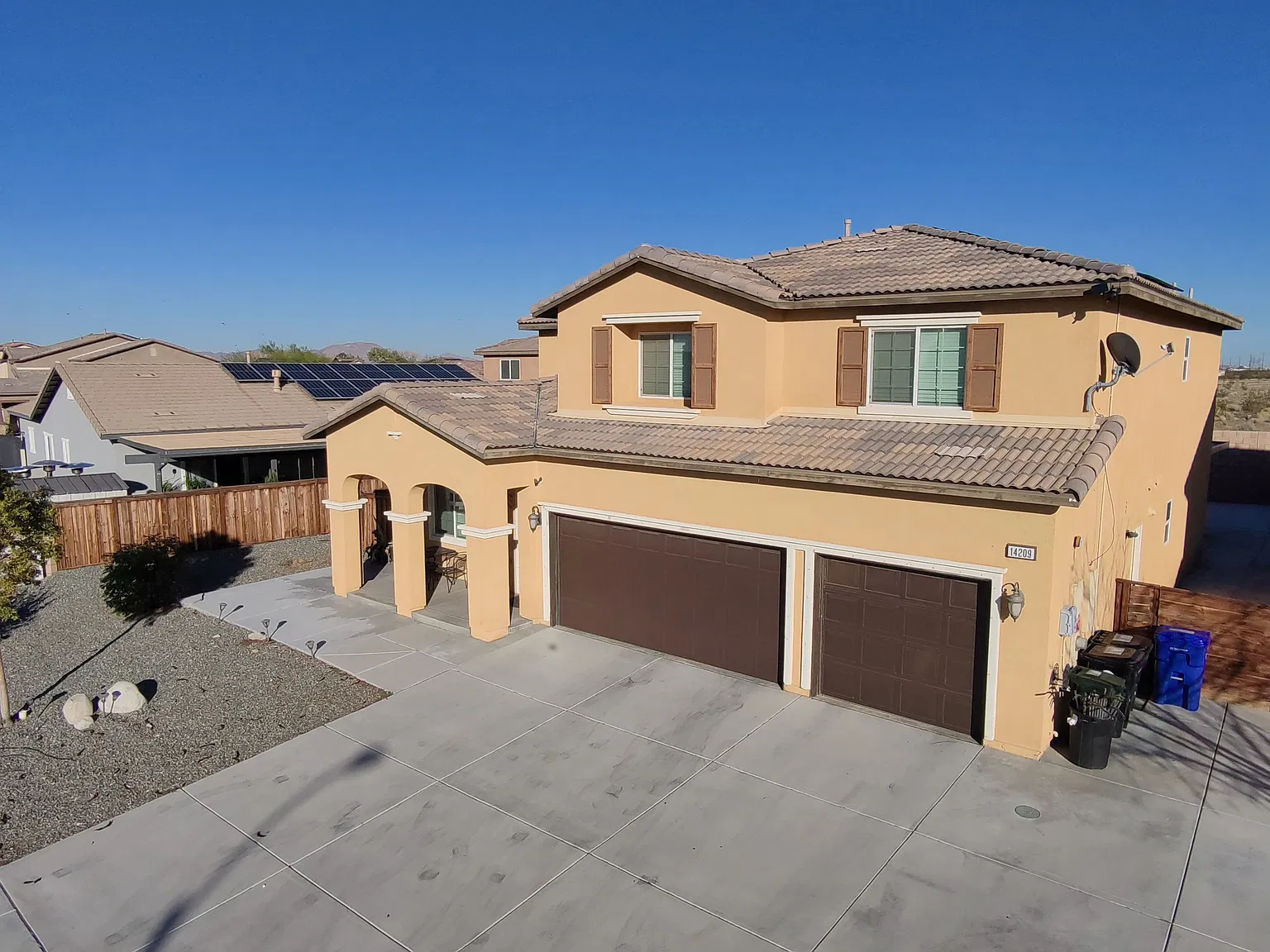 14209 Purple Canyon Rd — Photo 2