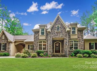 4046 Country Overlook Dr, Fort Mill, SC 29715