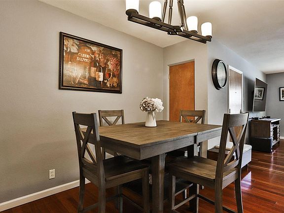4th image of 7550 York Dr APT 1E