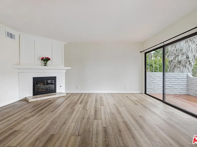 1508 Berkeley St #B — Photo 5