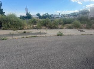 1802 Calle Del Vis NW, Albuquerque, NM 87105