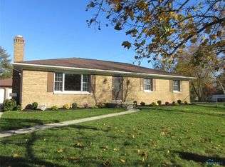 6018 Dixon Ave, Toledo, OH 43613