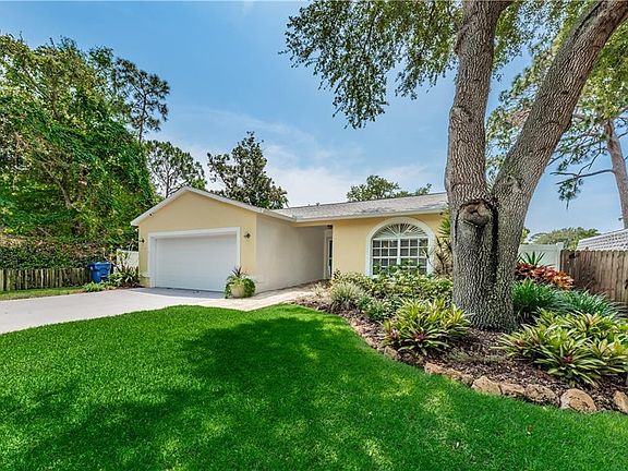 2nd image of 11302 Heritage Way