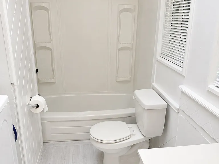628 Booth Way — Photo 15