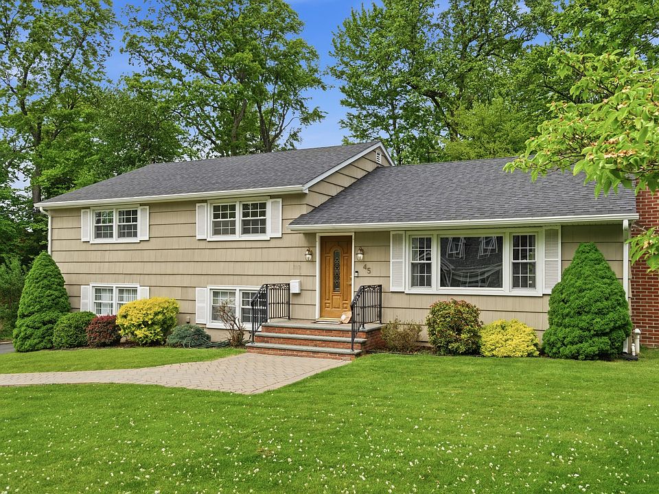 Welcome to 45 Oakland Avenue, West Caldwell
