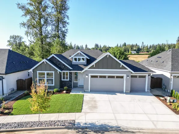 752 NW 29th St, Battle Ground, WA 98604