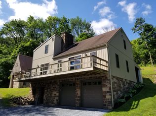 45 S Heck Rd, Lititz, PA 17543