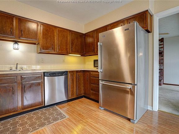 5th image of 5312 Sunnybrook Cir