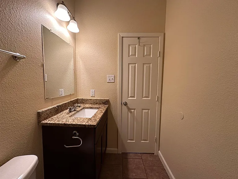 7511 Novella Dr — Photo 9