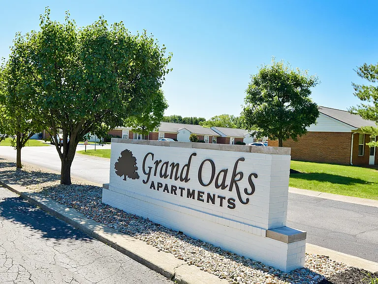 3851 Grand Oak Pl #4 — Photo 1