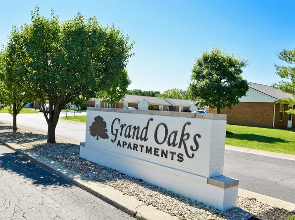 3837 Grand Oak Pl APT 3, Indianapolis, IN 46237