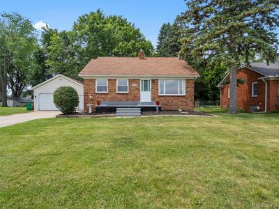 48425 Romeo Plank Rd, Macomb, MI, 48044