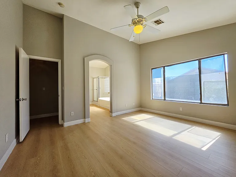 7724 Pacific Rim Ct — Photo 19