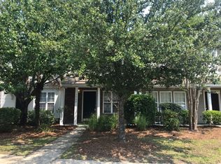 1302 Elm Hall Cir, Summerville, SC 29483