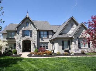 5617 Fox Ridge Ct, Cincinnati, OH 45247