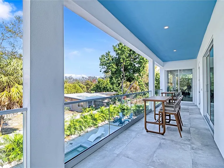 2585 Clematis St — Photo 33