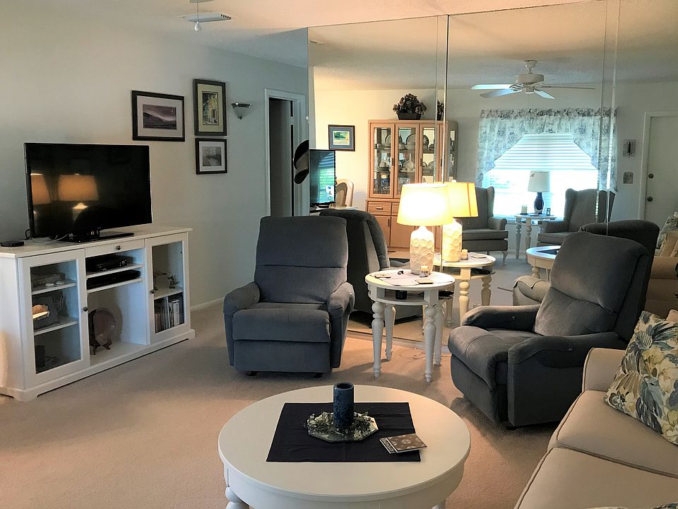 1st image of 104 Royal Oak Dr