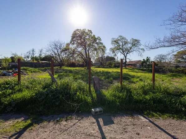 309 S Los Angeles Ave, Stockton, CA 95203