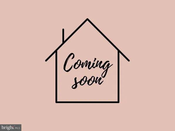 47569 Saulty Dr, Sterling, VA 20165