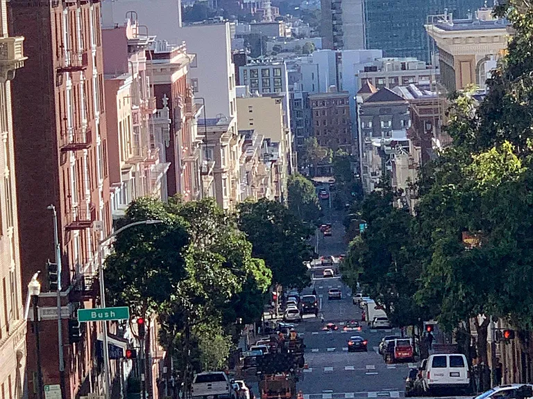 Views down Jones St