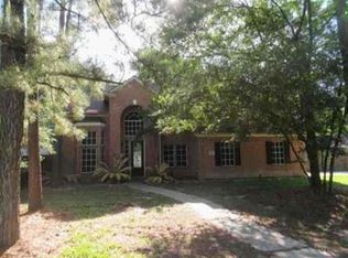 810 Mesquite Dr, Magnolia, TX 77354