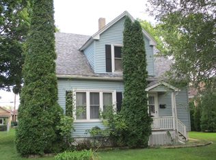 432 S Winfield Ave, Kankakee, IL 60901
