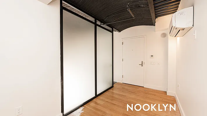 Rented by Nooklyn NYC LLC | media 2