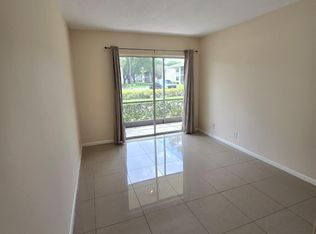 4133 NW 88th Ave APT 103, Pompano Beach, FL 33065