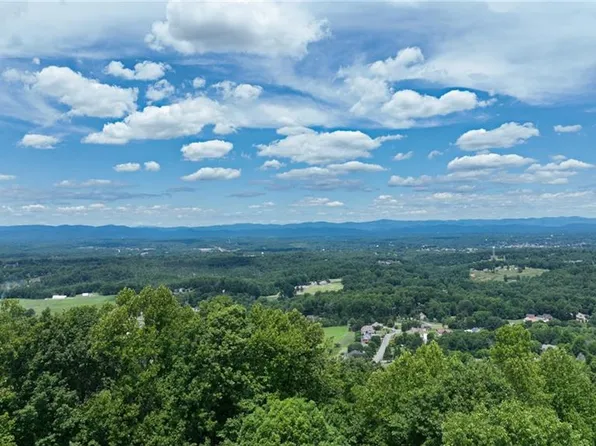 LOT 21 Town N Country Dr #21, Wilkesboro, NC 28697