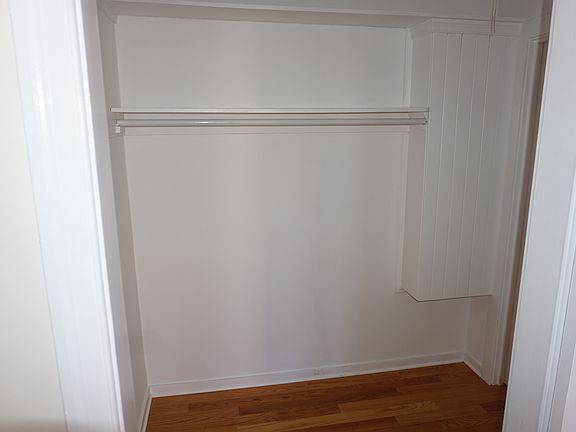 5th image of 1437 Chestnut St #211