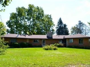 9248 Bath Rd, Byron, MI 48418