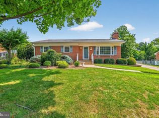 19 Hamilton Terrace Dr, Hamilton, VA 20158