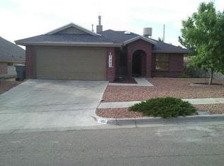 7201 Golden Hawk Dr, El Paso, TX 79912