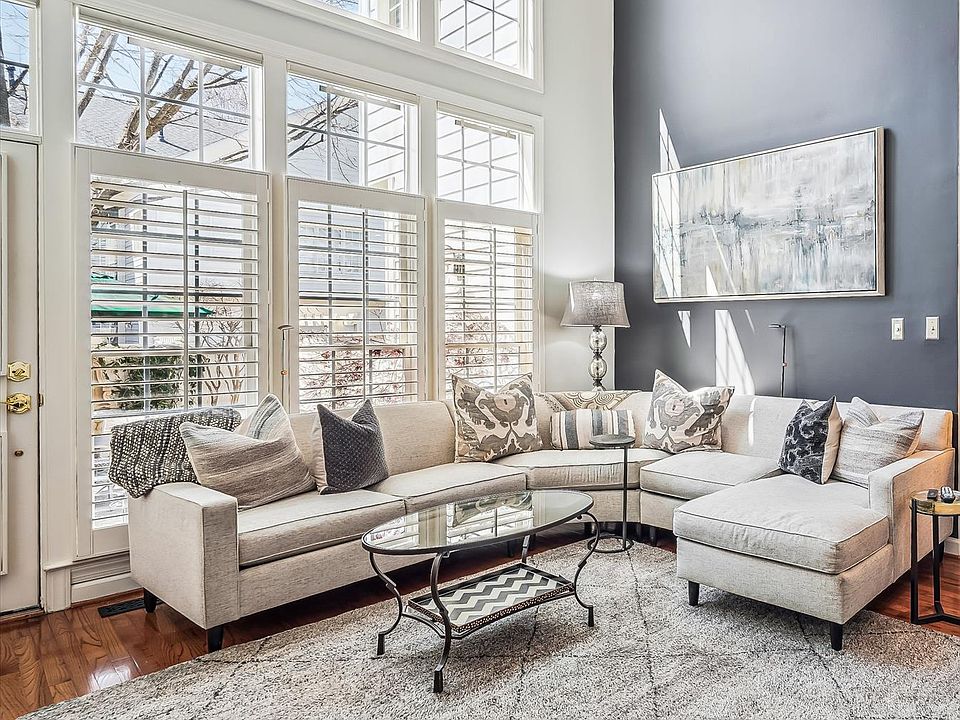 3824 Farrcroft Dr, Fairfax, VA 22030 Zillow