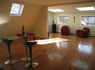 10 Evergreen Ave #3, Somerville, MA 02145