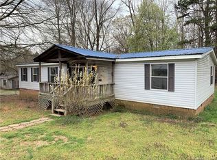 525 Ridge Ave, Mooresville, NC 28115