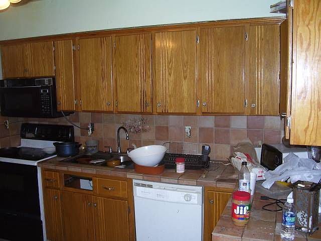 2nd image of 2515 Wiley St