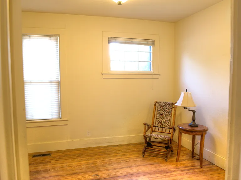426 E Bijou St — Photo 17