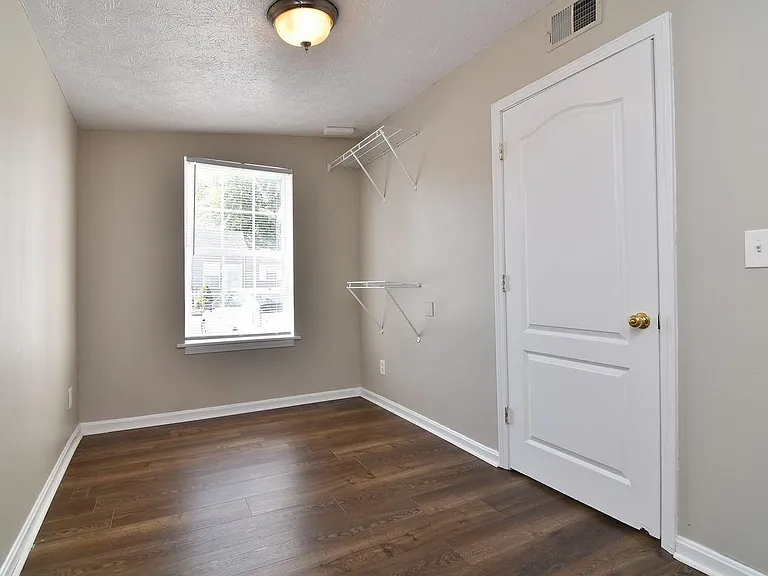 2114 S Preston St #2 — Photo 4