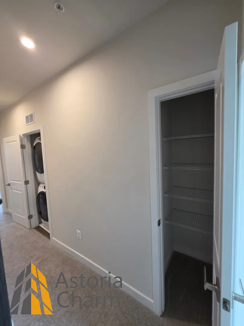 2928 Maisel St — Photo 3