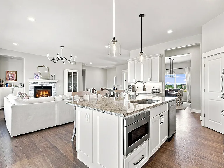 1095 Sage Rd — Photo 9