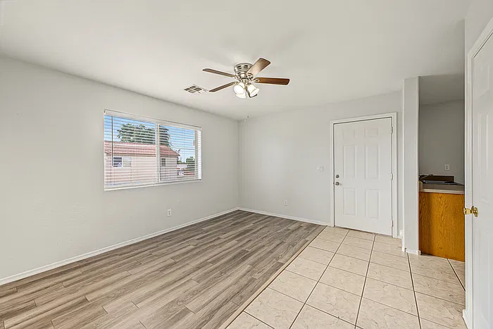 2 bed, 1.0 bath, 850 sqft, $1,250 — Photo 4