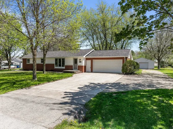 3460 Irene St, Appleton, WI 54913