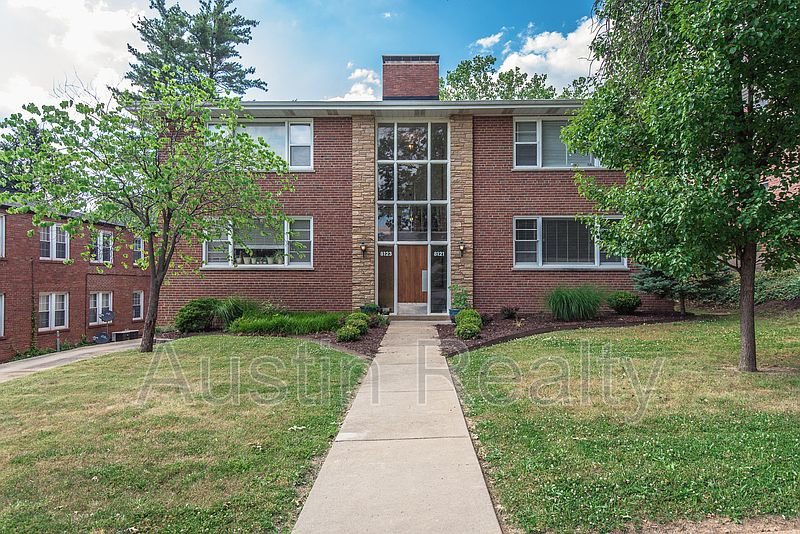 1st image of 8121-8123 Whitburn Dr
