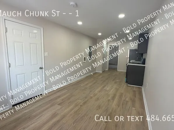 413 Mauch Chunk St #1, Pottsville, PA 17901